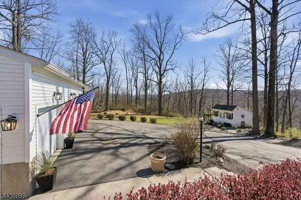 97 Mount Rascal Rd, Independence Twp., NJ 07840