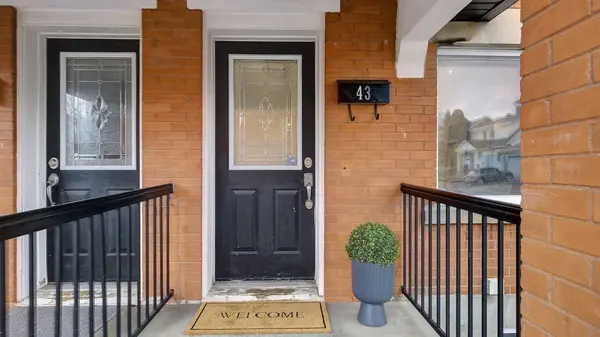 43 Beverley AVE, West Centre Town, ON K1Y 1M7