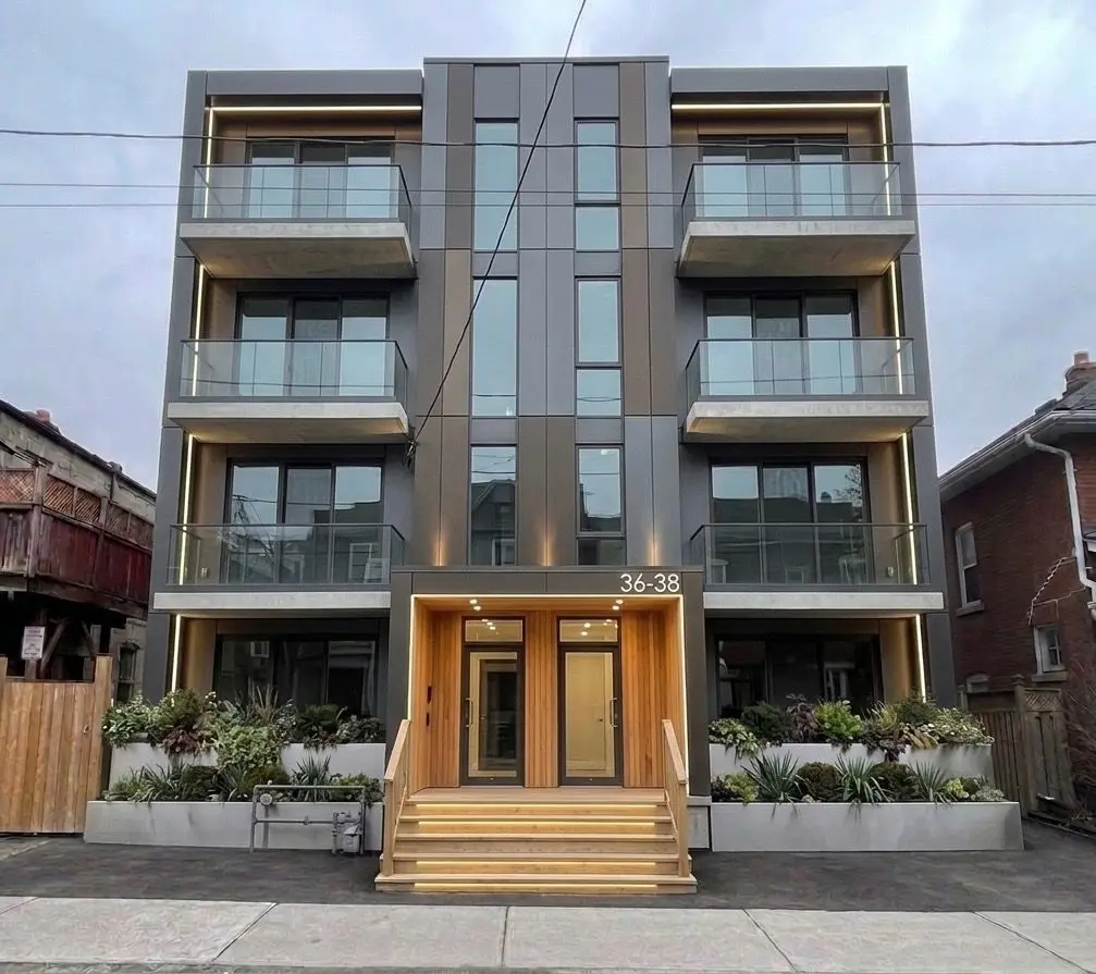 36 & 38 Bruce ST, Oshawa, ON L1H 1P7