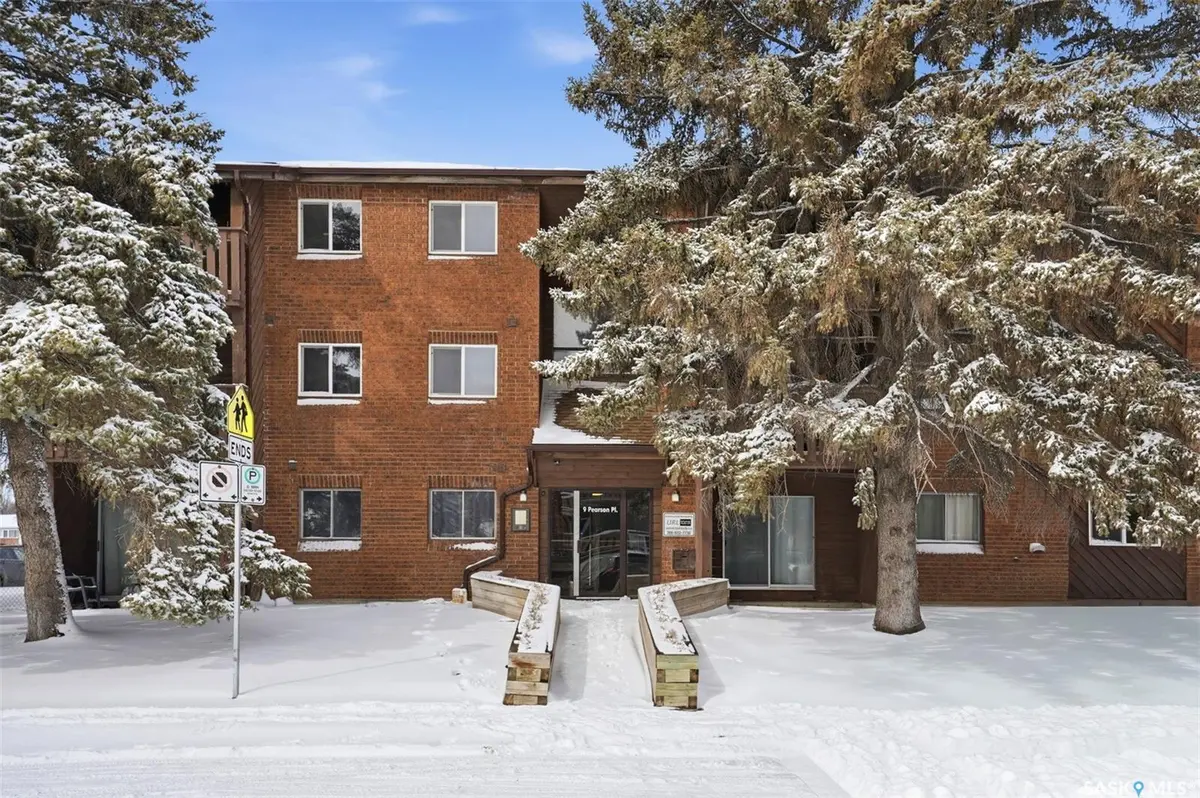 9 Pearson PLACE #22, Saskatoon, SK S7L 4S7