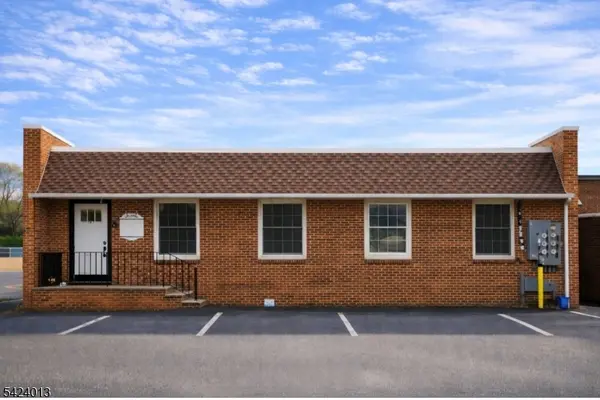 2504 Plainfield Ave, Scotch Plains Twp., NJ 07076