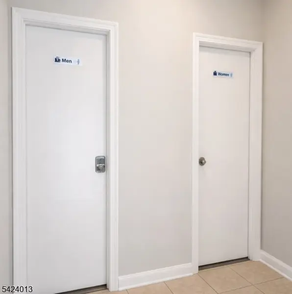 2504 Plainfield Ave, Scotch Plains Twp., NJ 07076