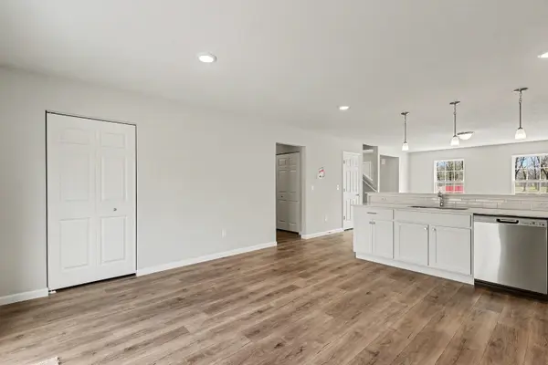 2058 Kristin CT, Muskegon Twp, MI 49442