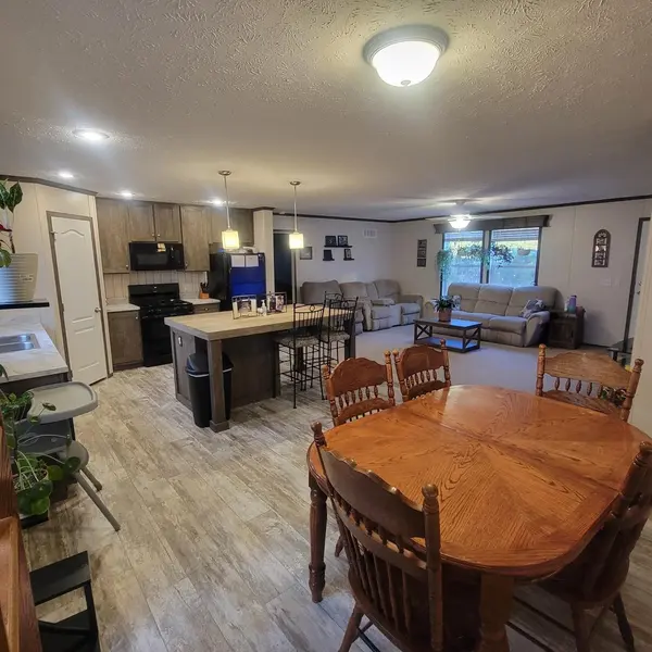 1024 Pebble Creek, Union Twp, MI 48858