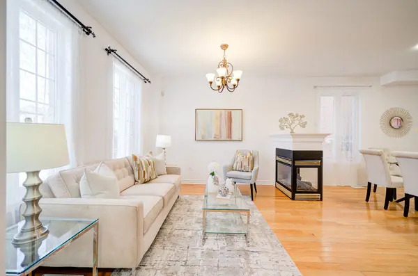 358 William Berczy BLVD, Markham, ON L6C 0C2