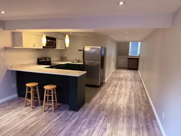 33 Belleview DR #Lower, Orangeville, ON L9W 1M4