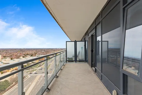 2520 Eglinton AVE W #1316, Mississauga, ON L5M 0Y4