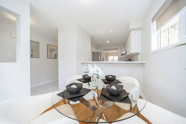 3809 Talias CRES, Mississauga, ON L5M 6L5