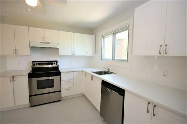 1779 Kerr AVE, Mckellar Heights - Glabar Park And Area, ON K2A 1H9