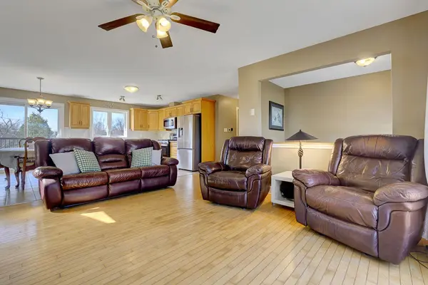 55 Creek DR, Carp - Dunrobin - Huntley - Fitzroy And Area, ON K0A 1X0