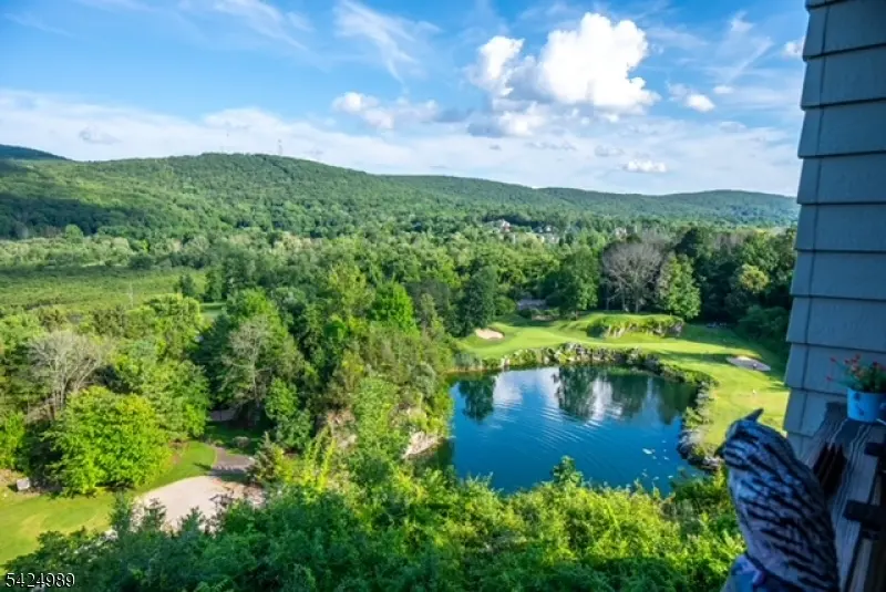 11 Windsor Ct #11, Hardyston Twp., NJ 07419