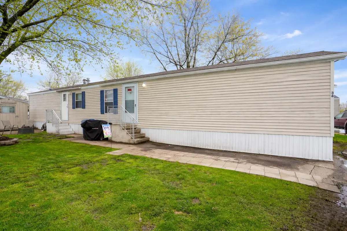 1139 Lincoln AVE #36, Holland City, MI 49423