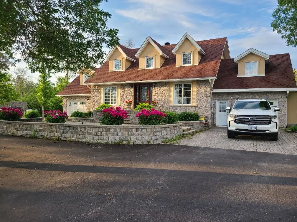 781 Dawson Point RD E, Timiskaming, ON P0J 1P0