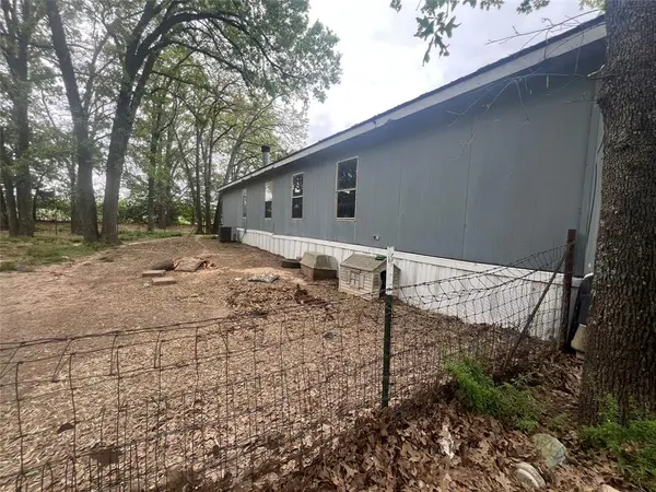 3380 Fm 515, Emory, TX 75440