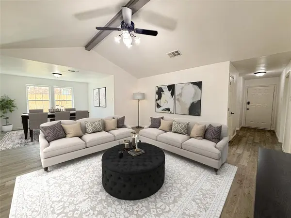 2008 Gardanne Lane, Carrollton, TX 75007