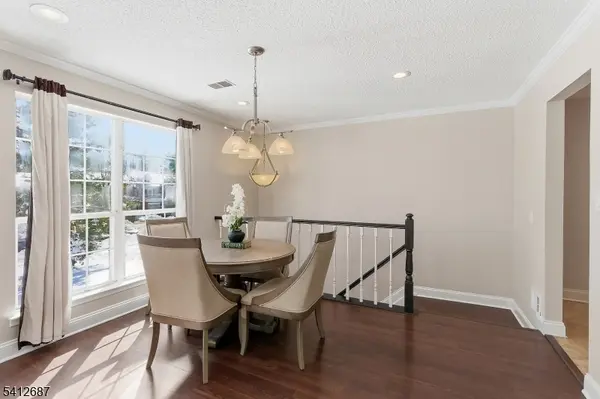 196 Sapphire Ln, Franklin Twp., NJ 08823