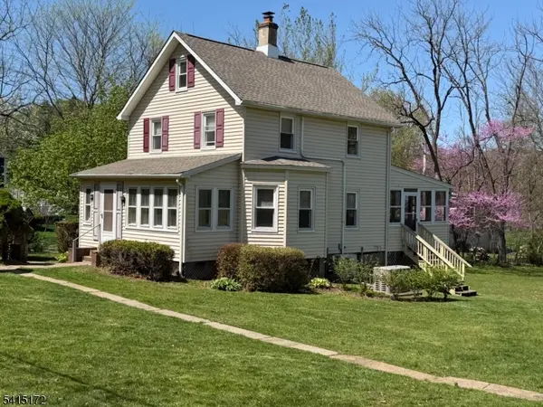 10 Bellows Ln, Montville Twp., NJ 07082