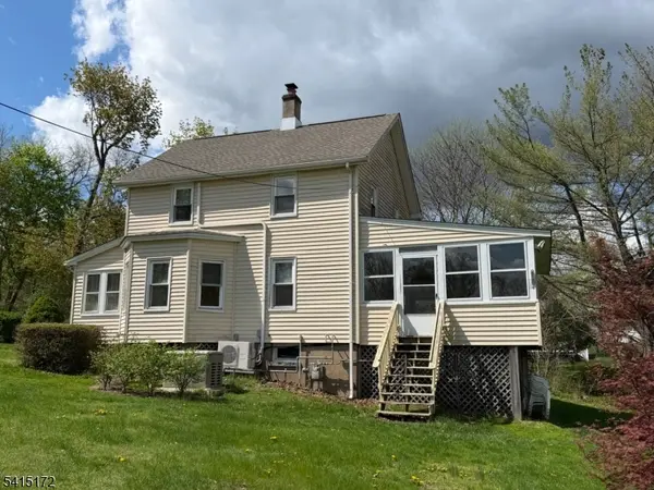 10 Bellows Ln, Montville Twp., NJ 07082