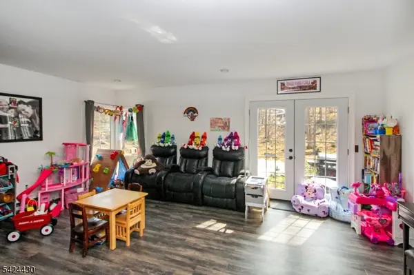 30 Northwood Rd, Jefferson Twp., NJ 07849