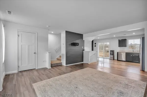 79 Burr St, Monroe Twp., NJ 08094