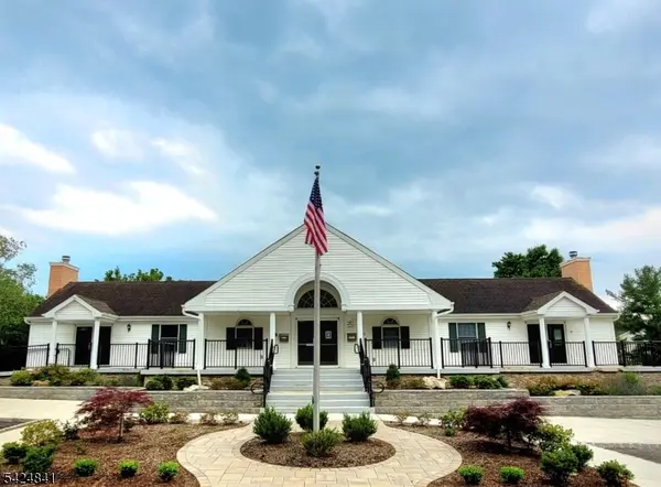 206 Potomac Dr Ondo, Bernards Twp., NJ 07920