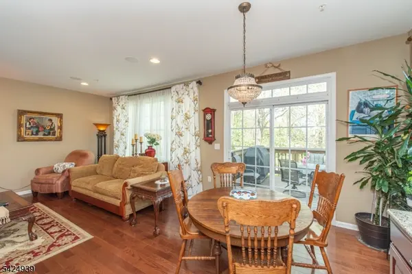 37 Mc Nish Way, West Caldwell Twp., NJ 07006