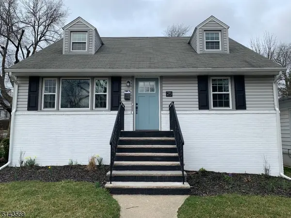 25 Walker Ave, Morristown Town, NJ 07960