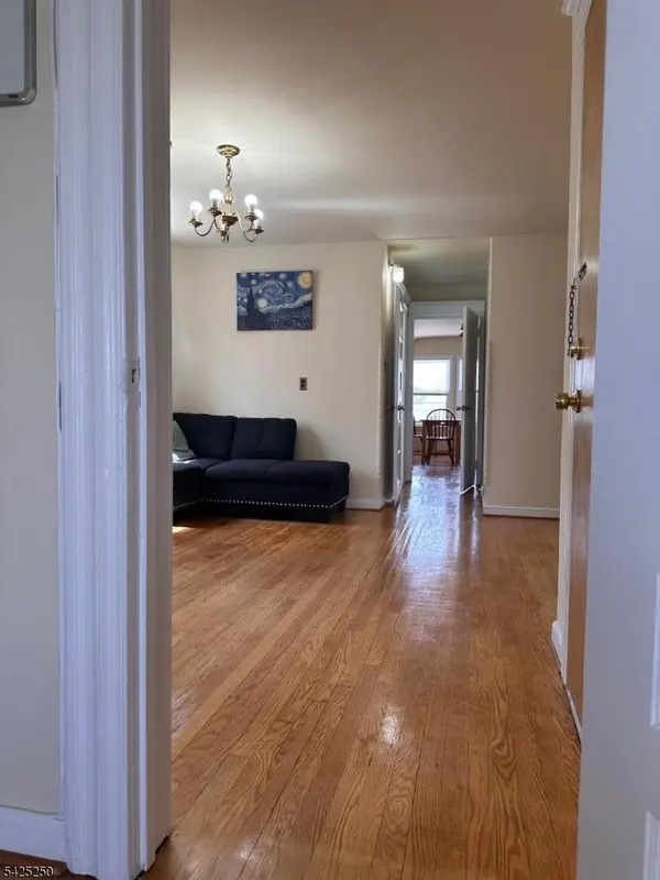 75 Elm St #3, Kearny Town, NJ 07032