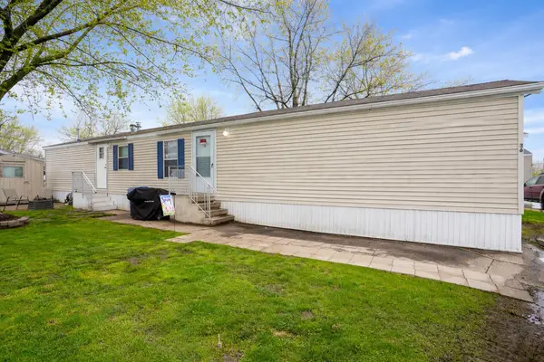 1139 Lincoln AVE #36, Holland City, MI 49423