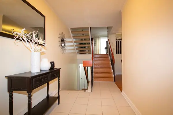 10 Rodda BLVD #59, Toronto E10, ON M1E 2Z6