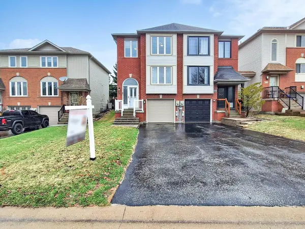 281 Ferndale DR S, Barrie, ON L4N 8K1