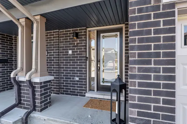 46 Barn Swallow Private, Blossom Park - Airport And Area, ON K4M 0H5