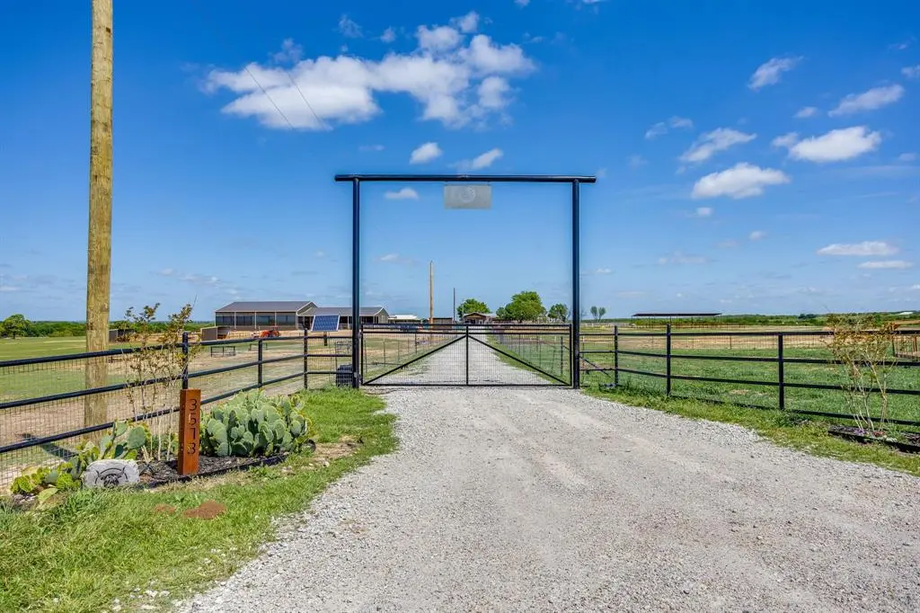 3678 County Road 3655, Bridgeport, TX 76426