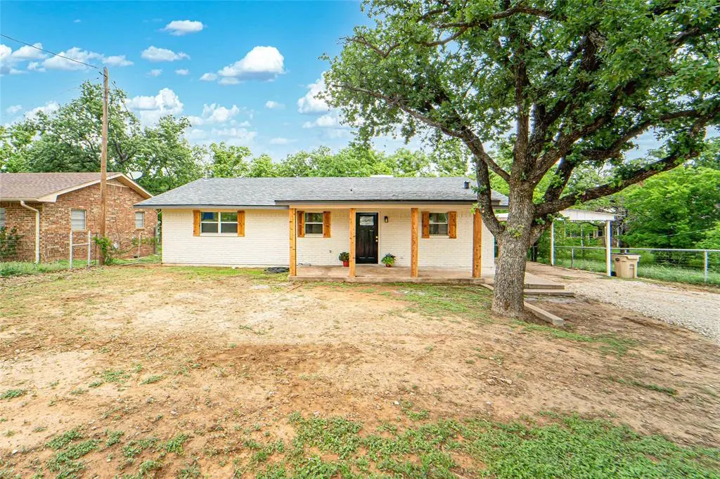774 County Road 220, Breckenridge, TX 76424