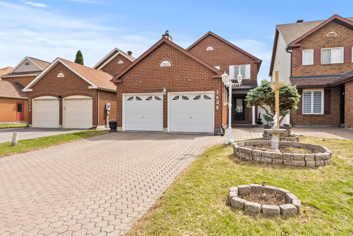 1424 Progress PL, Cyrville - Carson Grove - Pineview, ON K1B 5M3