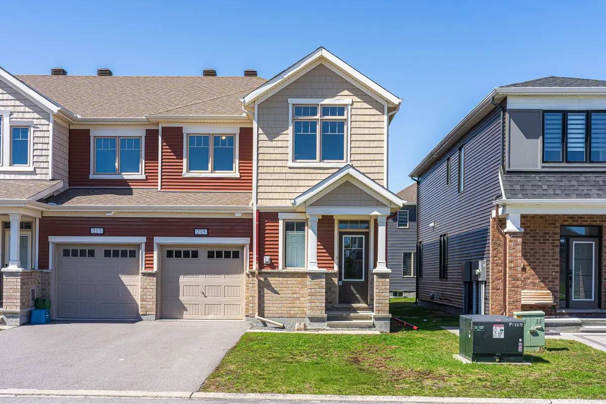 215 Merak WAY, Barrhaven, ON K2J 6N7
