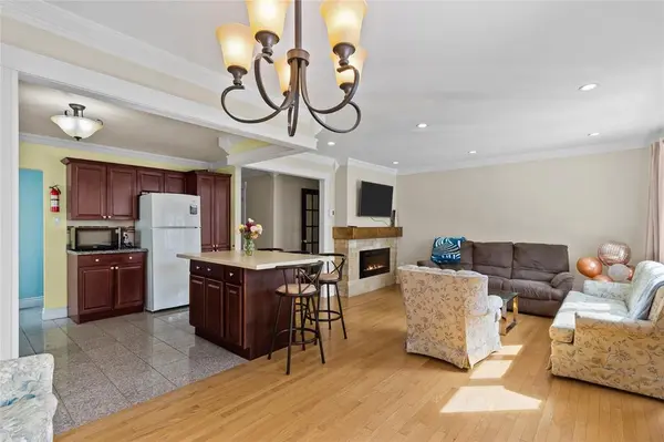 9 Scammell Crescent, Mount Pearl, NL A1N 2G1