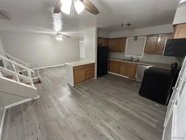 5825 Branch RD, Flint, MI 48506