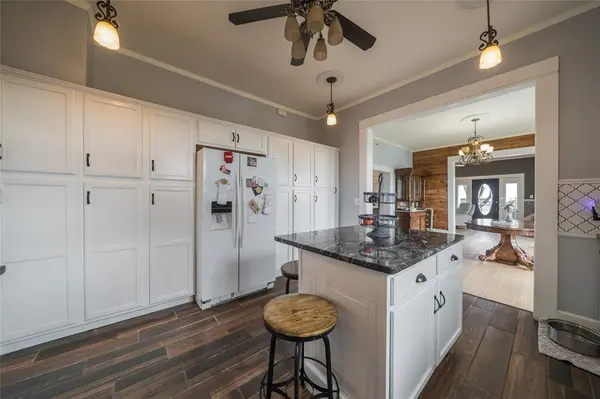 101 S Jacob Lane, Winters, TX 79567