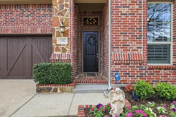 2352 Stallion Street, Carrollton, TX 75010