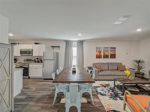 921 W 9th Street, Bonham, TX 75418