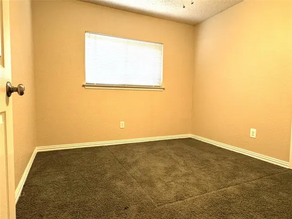 4522 Westlake Drive, Garland, TX 75043