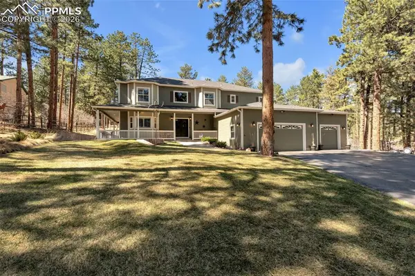 4745 Cheyenne DR, Larkspur, CO 80118