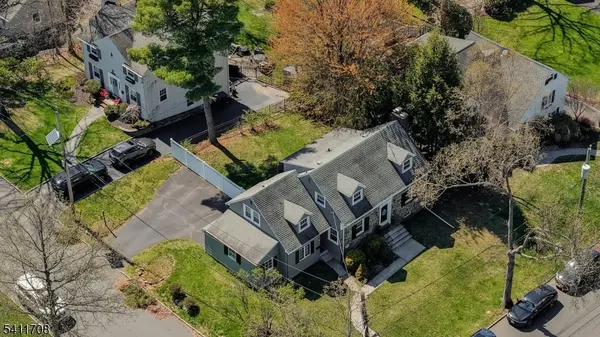 22 Helen Street, Fanwood Boro, NJ 07023