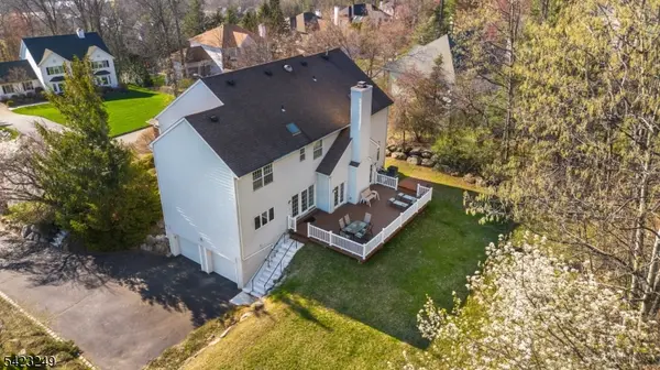 10 Pierson Ct, Mahwah Twp., NJ 07430