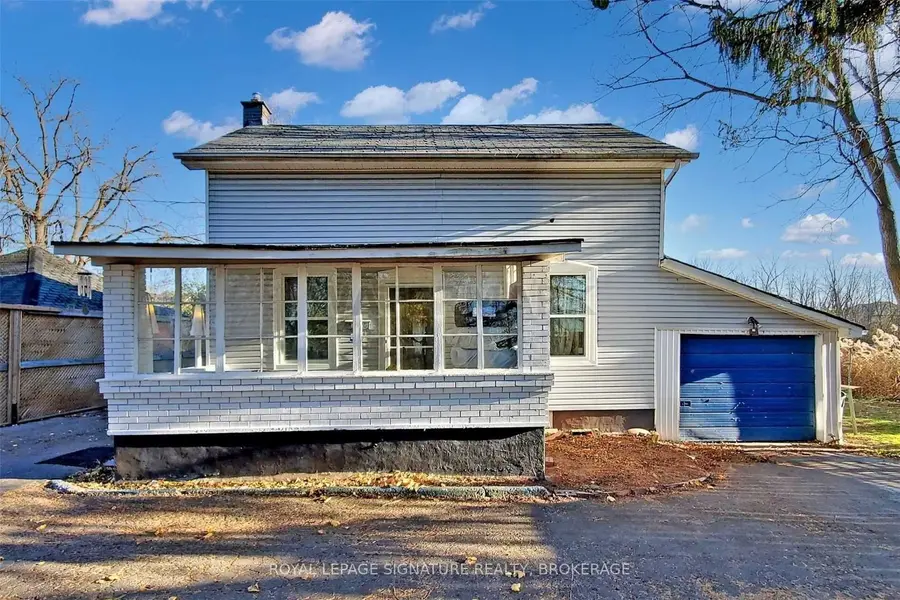 362A Queen ST S, Mississauga, ON L5M 1M2