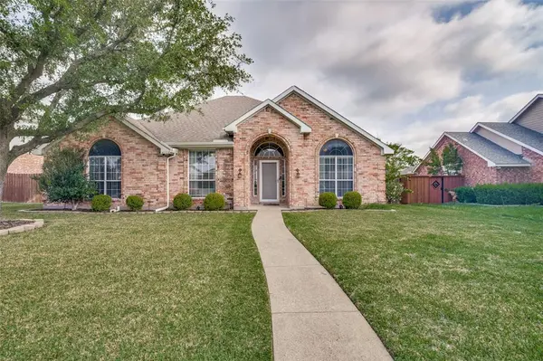4803 Maple Shade Avenue, Sachse, TX 75048