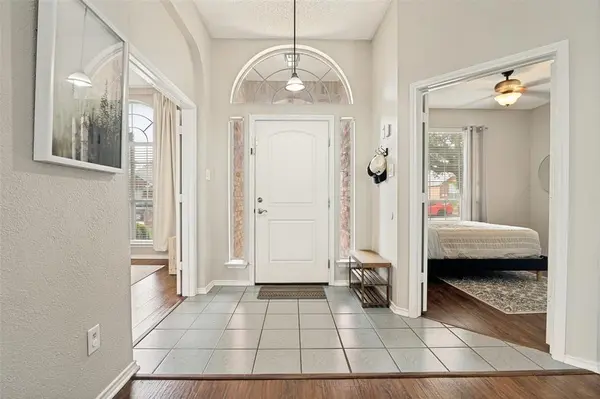 4803 Maple Shade Avenue, Sachse, TX 75048