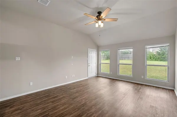 337 Milky Way Road, Bruceville, TX 76630