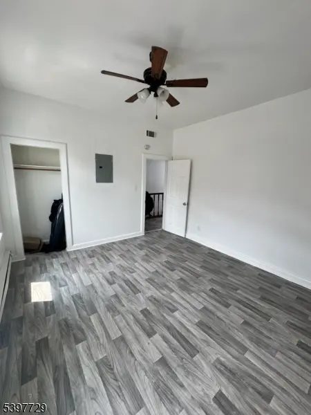 475 Clinton Ave #3, Newark City, NJ 07108